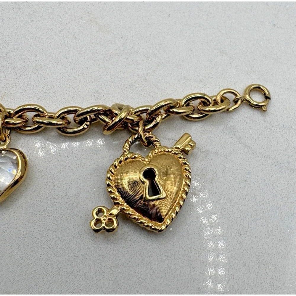 Avon You Charm Me Bracelet Heart Gold Plated Locket Chain Metal Valentine
